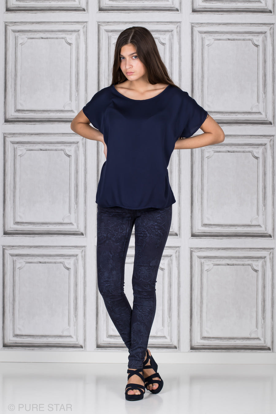 GIGI T NAVY
